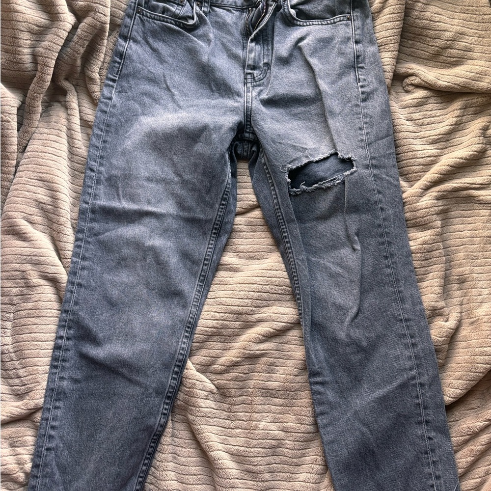 “Black”/Gray Distressed Jeans
